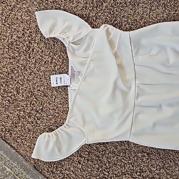 NWT Chelsea28 Jumpsuit Ivory Cloud White Off Shoulder Sweetheart Neck Jumper - Picture 6 of 9